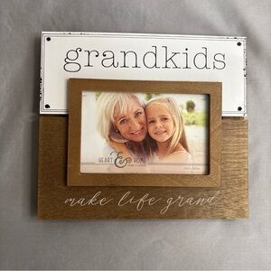 Grandkids Photo Frame Wood Sign “Make Life Grand” Heart & Home 4x6